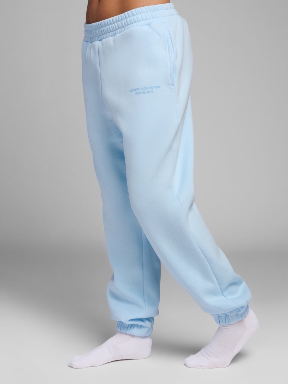 Comfrt | M | Pastel Sweatpants Blue Fleece Joggers - Casual